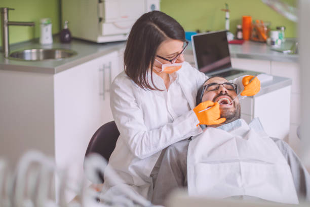 Best Emergency Tooth Extraction in Country Homes, WA